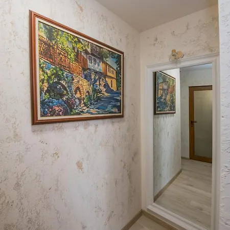 Guest & Peychin / & студио пейчин Apartment Veliko Tarnovo