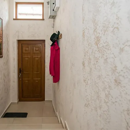 Guest & Peychin / & студио пейчин Veliko Tarnovo