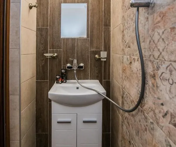 Guest & Peychin / & студио пейчин * Veliko Tarnovo