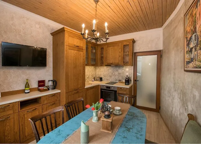 Apartment Guest & Peychin / & студио пейчин